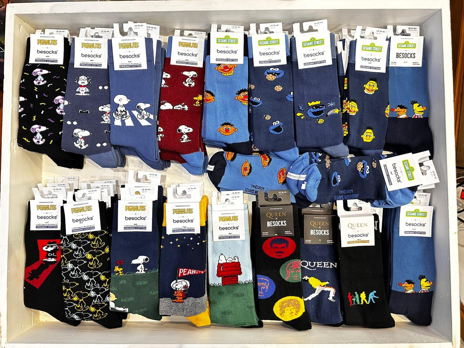 Calcetines solidarios con la Dana